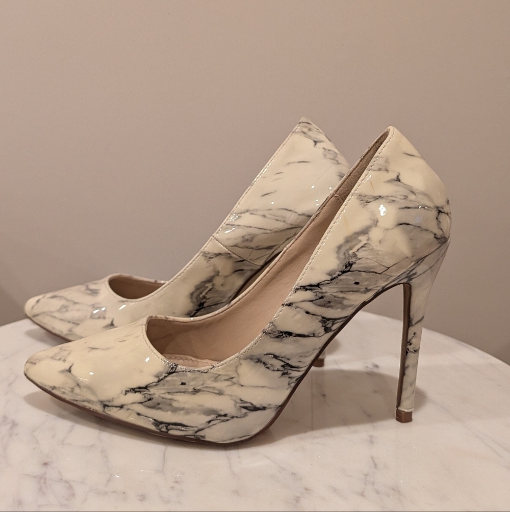 Marble Pattern Heels - Picture 5 of 6